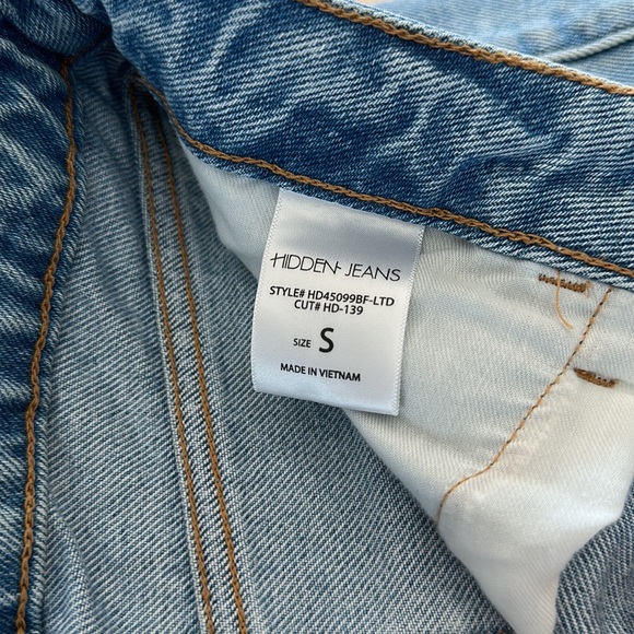 Hidden Jeans Denim Shorts - Picture 4 of 6